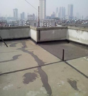 沁水漏水维修 楼顶漏水是什么原因，楼顶漏水维修方法是什么?